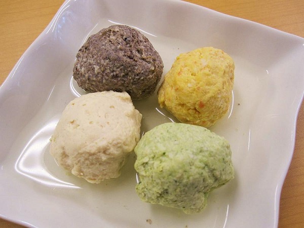 4色鶏肉団子