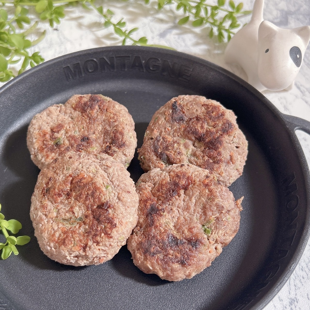 エゾ鹿肉ハンバーグ