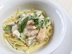 鮭のクリームパスタ